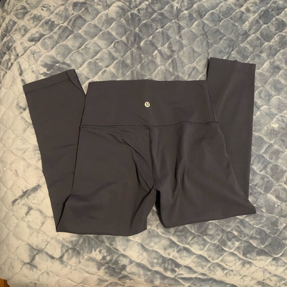 Lululemon Wunder Under Crop High Rise Navy Blue Size 6 - Picture 4 of 5